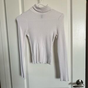H&M white ribbed turtle neck